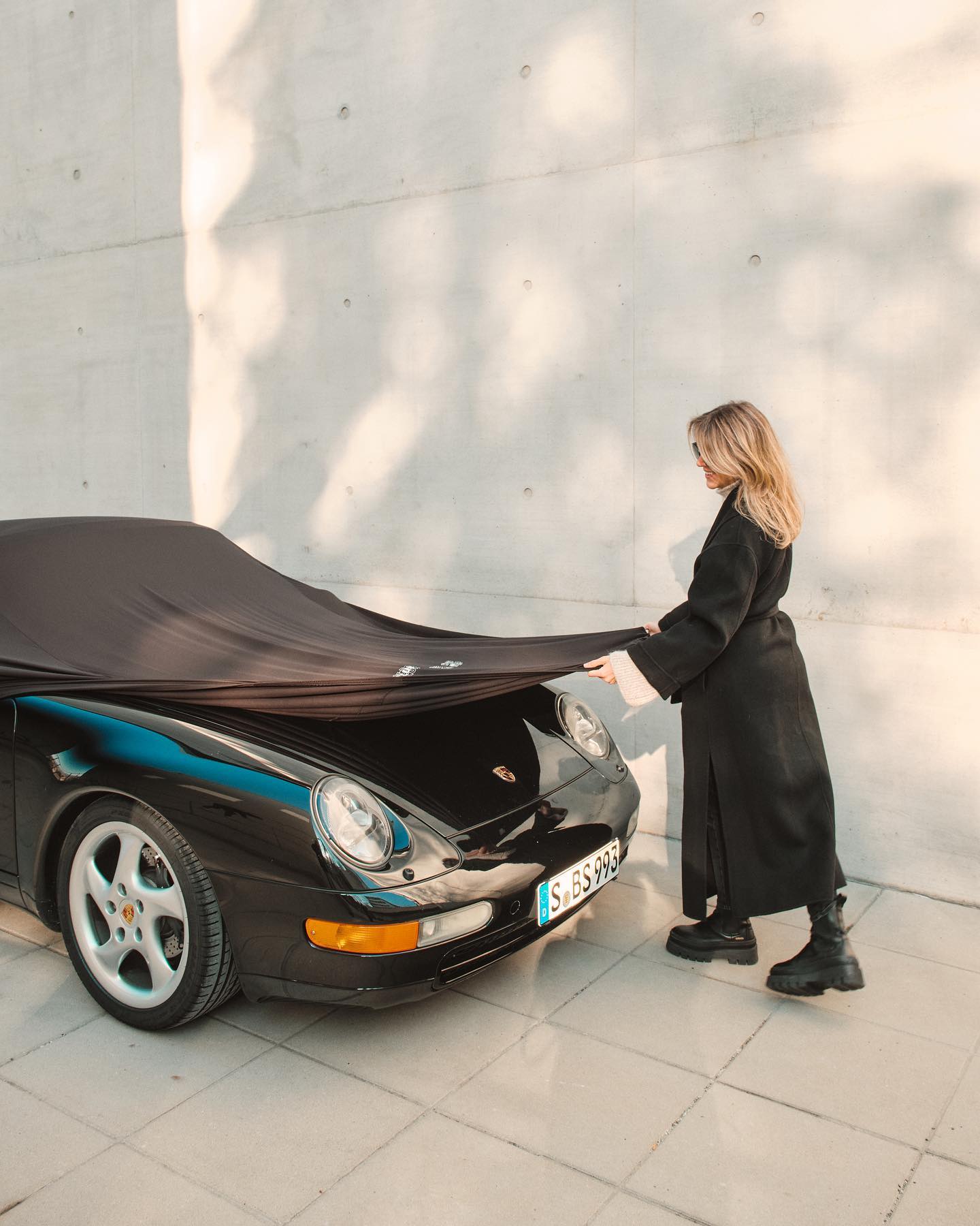 Porsche 911 (993) wird enthüllt — HEIZR Club Softgarage