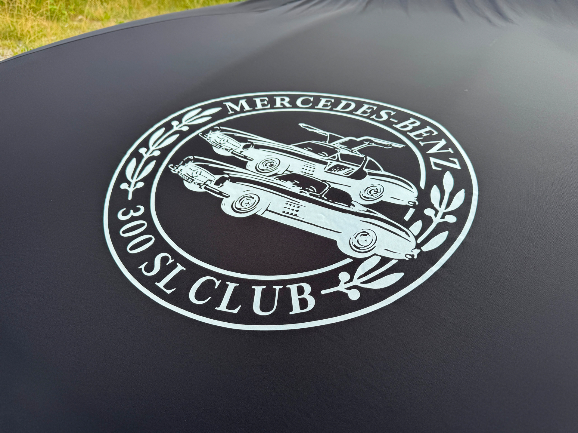 Detail des 300 SL Club Logos auf dem Cover